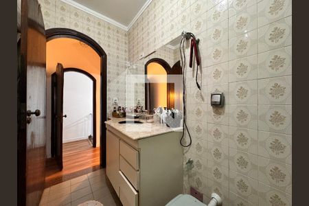 Casa à venda com 230m², 4 quartos e 3 vagasBanheiro da Suíte