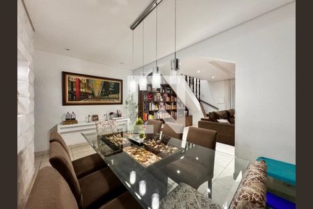 Sala de casa à venda com 4 quartos, 230m² em Vila Curuçá, Santo André