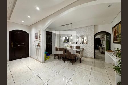 Sala de casa à venda com 4 quartos, 230m² em Vila Curuçá, Santo André