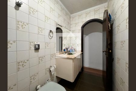 Casa à venda com 230m², 4 quartos e 3 vagasBanheiro