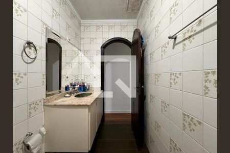 Casa à venda com 230m², 4 quartos e 3 vagasBanheiro