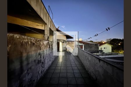 Casa à venda com 230m², 4 quartos e 3 vagasVaranda Suíte