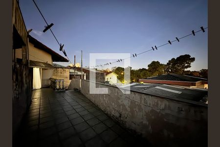 Casa à venda com 230m², 4 quartos e 3 vagasVaranda Suíte