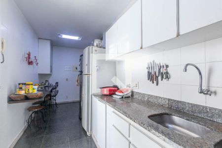 Casa à venda com 315m², 4 quartos e 4 vagasCozinha