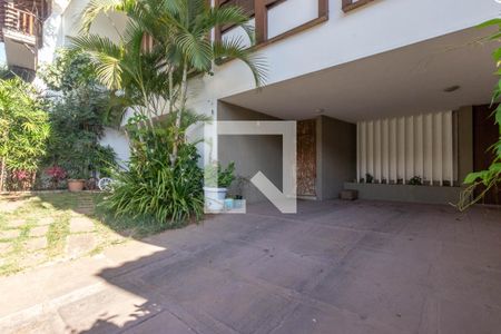 Casa à venda com 315m², 4 quartos e 4 vagasGaragem