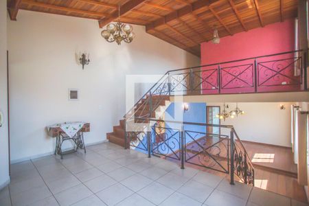 Hall de casa para alugar com 4 quartos, 214m² em Saúde, São Paulo