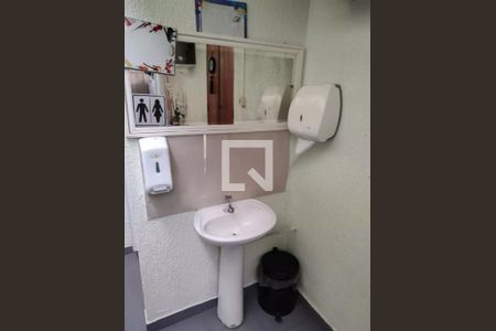 Casa à venda com 3 quartos, 250m² em Vila Mazzei, São Paulo