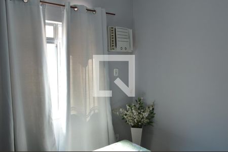 Quarto 1 de casa à venda com 2 quartos, 65m² em Taquara, Rio de Janeiro