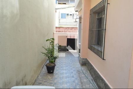 Casa à venda com 65m², 2 quartos e sem vagaQuintal