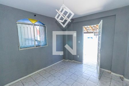 Sala de apartamento para alugar com 2 quartos, 60m² em Marechal Hermes, Rio de Janeiro
