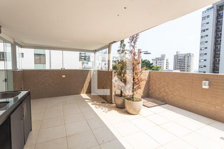 Apartamento à venda com 120m², 2 quartos e 2 vagasCobertura
