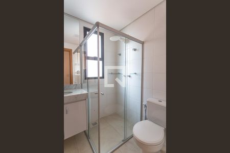 Apartamento à venda com 120m², 2 quartos e 2 vagasBanheiro Social