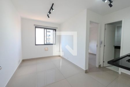 Sala/Cozinha de apartamento para alugar com 1 quarto, 25m² em Bela Vista, São Paulo
