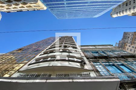 Apartamento para alugar com 42m², 1 quarto e sem vaga Apartamento para alugar com 42m², 1 quarto e sem vagaFachada