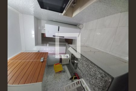 Apartamento para alugar com 80m², 2 quartos e sem vagaCozinha