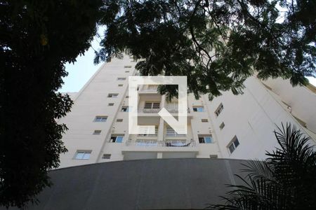 Apartamento para alugar com 52m², 1 quarto e 1 vaga Apartamento para alugar com 52m², 1 quarto e 1 vagaFachada