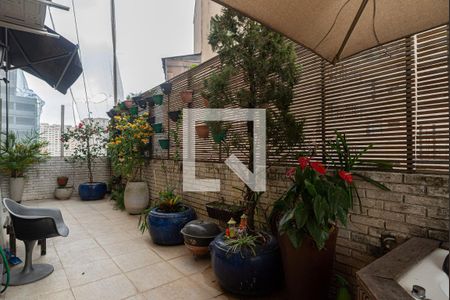 Apartamento à venda com 157m², 2 quartos e sem vagaVaranda da Suíte 1 e da Sala