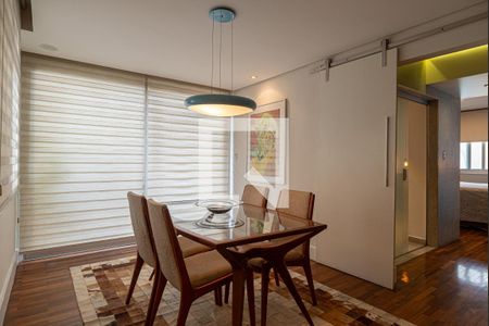 Apartamento à venda com 157m², 2 quartos e sem vagaSala de Jantar