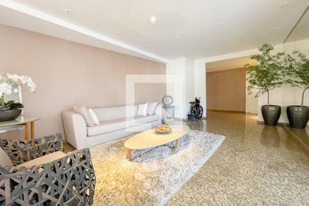 Apartamento à venda com 306m², 3 quartos e 4 vagasÁrea comum - Hall