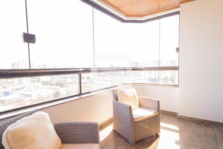 Apartamento à venda com 306m², 3 quartos e 4 vagasSacada