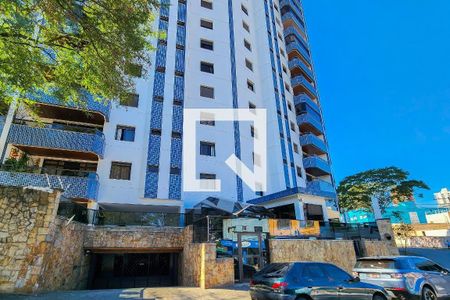 Apartamento à venda com 306m², 3 quartos e 4 vagasFachada