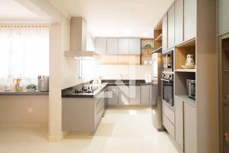 Apartamento à venda com 306m², 3 quartos e 4 vagasCozinha