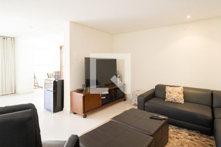 Apartamento à venda com 306m², 3 quartos e 4 vagasSala de TV - Cobertura