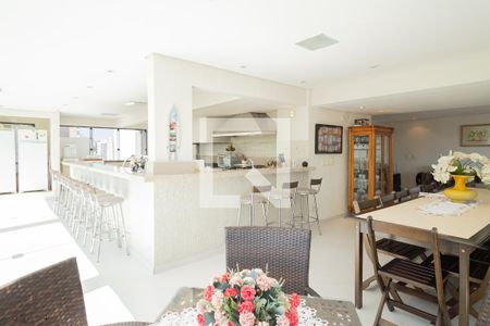 Apartamento à venda com 306m², 3 quartos e 4 vagasEspaço Gourmet - Cobertura