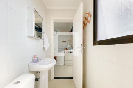 Apartamento à venda com 306m², 3 quartos e 4 vagasBanheiro de Serviço - Cobertura