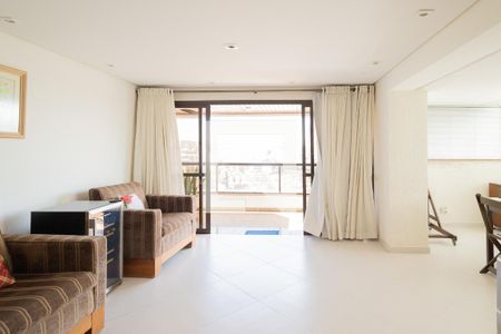 Apartamento à venda com 306m², 3 quartos e 4 vagasHall - Cobertura