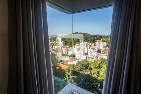 Casa de condomínio para alugar com 120m², 2 quartos e 2 vagasSacada