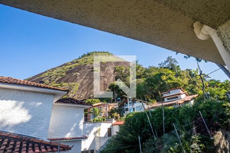 Casa de condomínio para alugar com 120m², 2 quartos e 2 vagasSacada