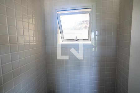 Casa de condomínio para alugar com 120m², 2 quartos e 2 vagasLavabo