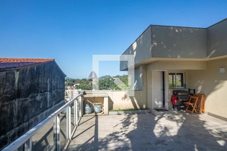 Casa de condomínio para alugar com 120m², 2 quartos e 2 vagasCobertura