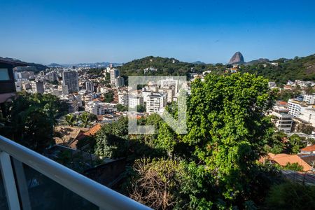 Casa de condomínio para alugar com 120m², 2 quartos e 2 vagasSacada
