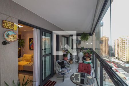 Apartamento à venda com 81m², 3 quartos e 1 vagaVaranda