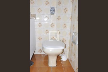 Apartamento para alugar com 60m², 2 quartos e 1 vaga Apartamento para alugar com 60m², 2 quartos e 1 vagaDetalhe do Banheiro Social