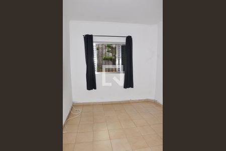 Apartamento para alugar com 60m², 2 quartos e 1 vaga Apartamento para alugar com 60m², 2 quartos e 1 vagaDetalhe do Quarto 01