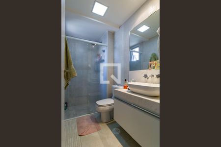 Apartamento à venda com 130m², 3 quartos e 3 vagasBanheiro 3