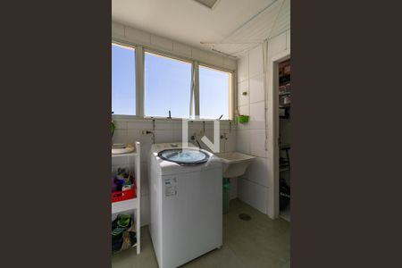 Apartamento à venda com 130m², 3 quartos e 3 vagasÁrea de Serviço