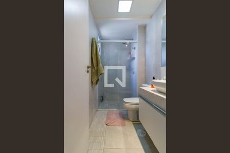 Apartamento à venda com 130m², 3 quartos e 3 vagasBanheiro 3 