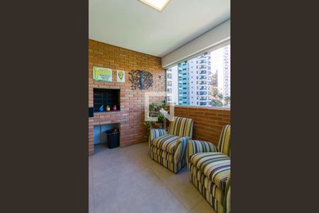 Apartamento à venda com 130m², 3 quartos e 3 vagasVaranda gourmet