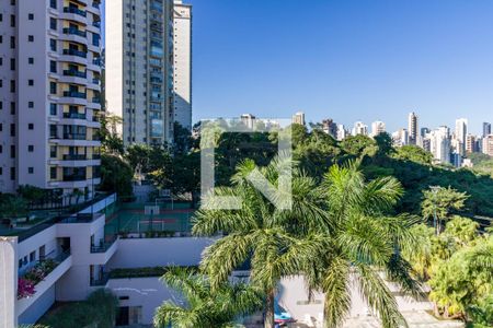 Apartamento à venda com 130m², 3 quartos e 3 vagasVista