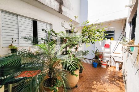 Casa à venda com 250m², 3 quartos e 2 vagasQuintal