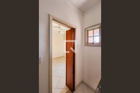 Casa de condomínio para alugar com 90m², 2 quartos e 1 vaga Casa de condomínio para alugar com 90m², 2 quartos e 1 vagaBanheiro da Suíte