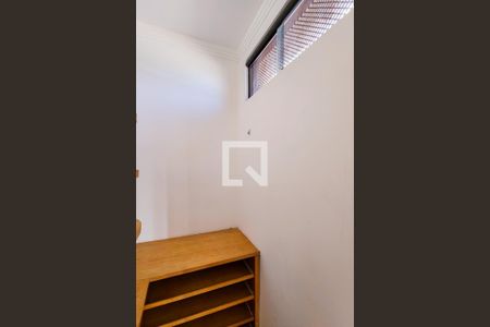 Casa de condomínio para alugar com 90m², 2 quartos e 1 vaga Casa de condomínio para alugar com 90m², 2 quartos e 1 vagaCloset