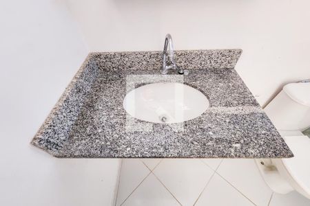 Casa de condomínio para alugar com 90m², 2 quartos e 1 vaga Casa de condomínio para alugar com 90m², 2 quartos e 1 vagaBanheiro da Suíte