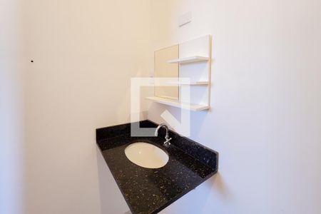 Casa de condomínio para alugar com 90m², 2 quartos e 1 vaga Casa de condomínio para alugar com 90m², 2 quartos e 1 vagaBanheiro