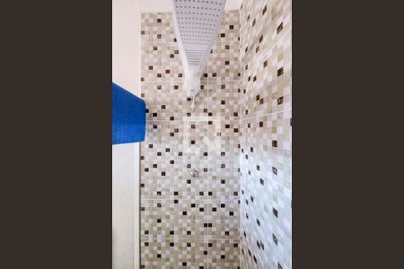 Casa de condomínio para alugar com 90m², 2 quartos e 1 vaga Casa de condomínio para alugar com 90m², 2 quartos e 1 vagaBanheiro da Suíte