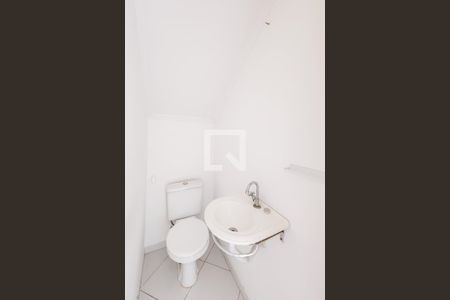 Lavabo de casa de condomínio para alugar com 2 quartos, 90m² em Jardim Califórnia, Jacareí